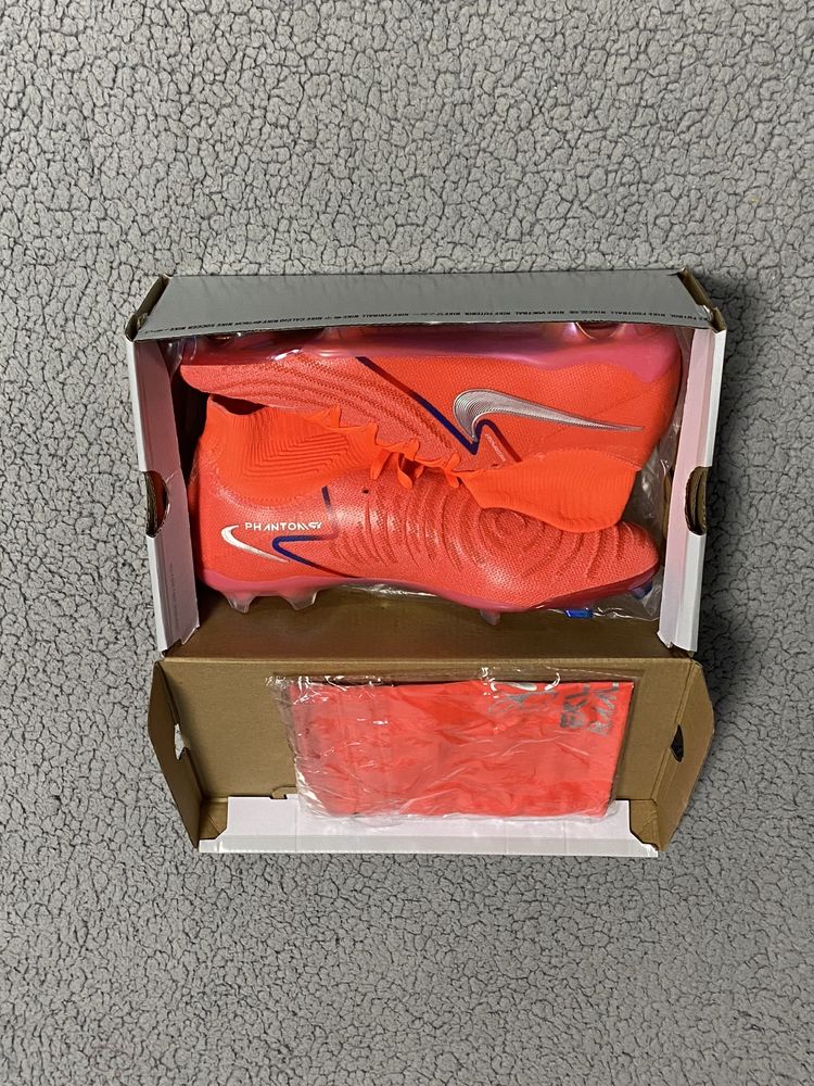 Бутонки Nike Phantom Erling Halland edition