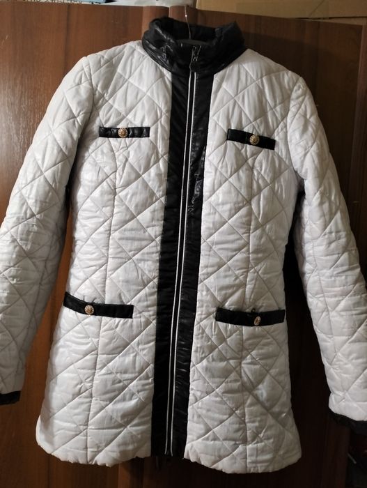 Женские вещи РАСПРОДАЖА куртки по 1000