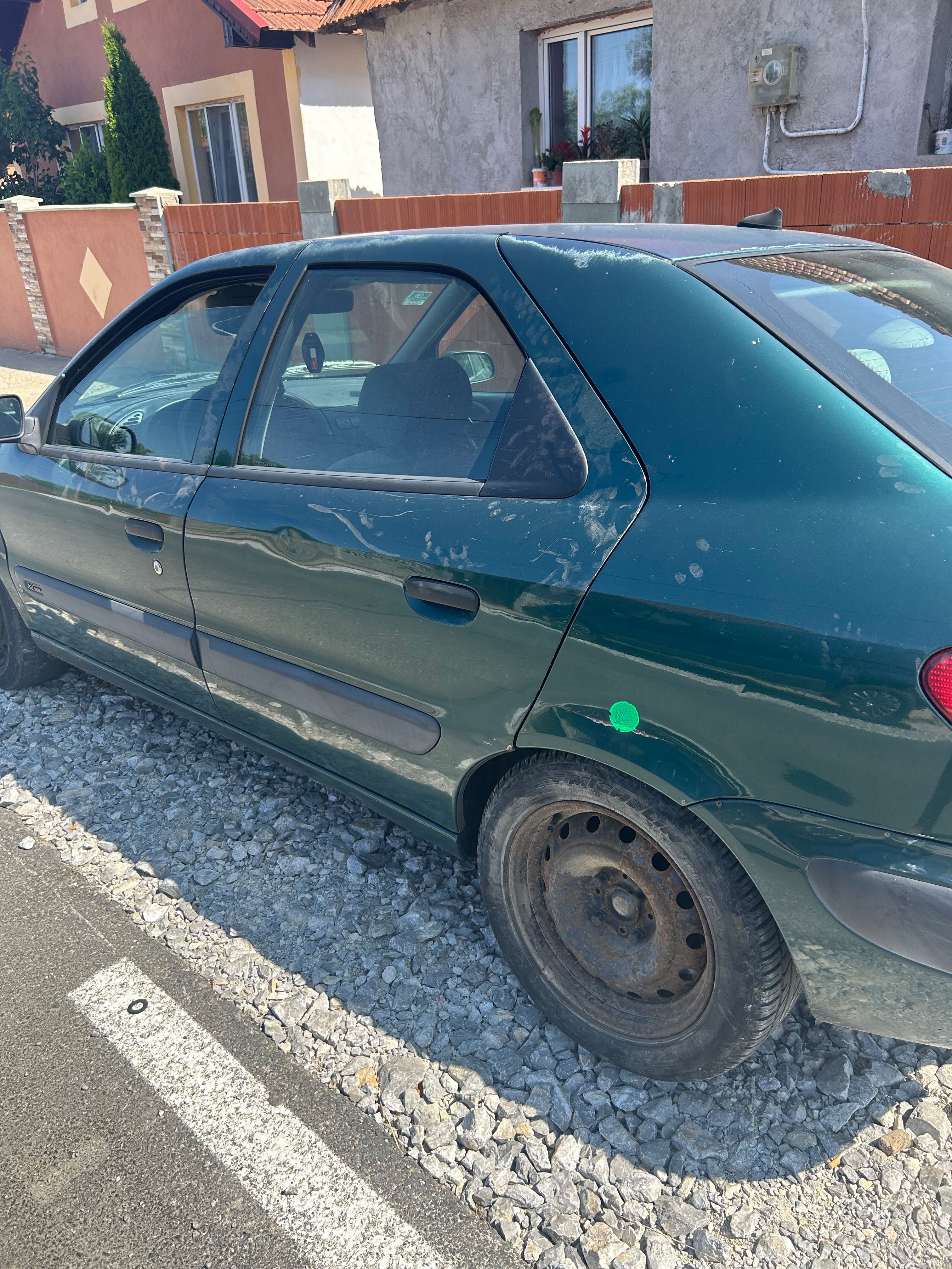 Vând Citroen xsara