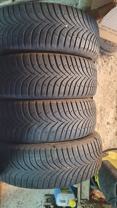 Set 4 bucati 195 65 15 6-7mm