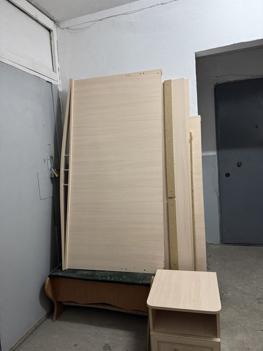 Отдам на дрова , самовывоз