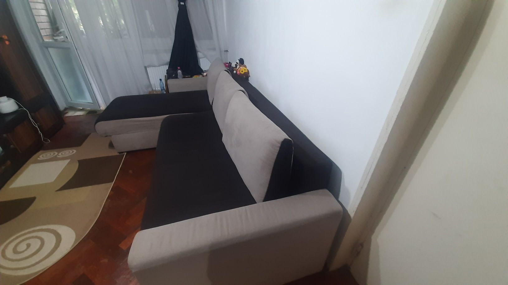 Vând colțar extensibil