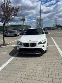 BMW   x1.