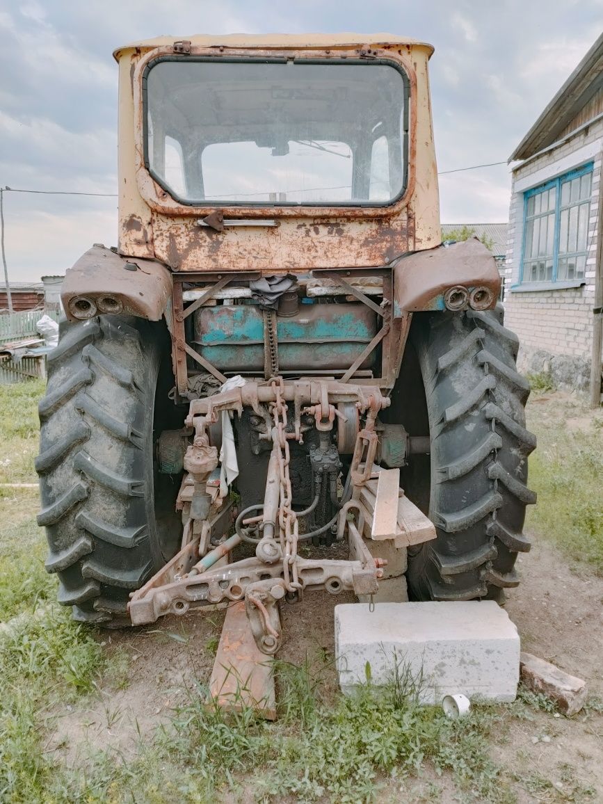 Продам трактор ЮМЗ возможен обмен