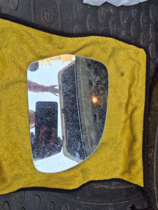 Боковое зеркало Шкода