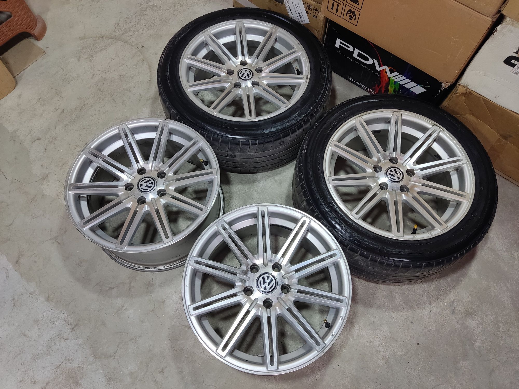 Vossen CV4  17" 5x112