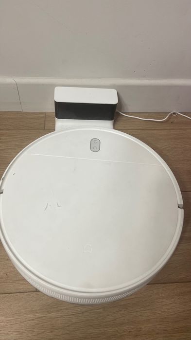 Робот пылесос ми