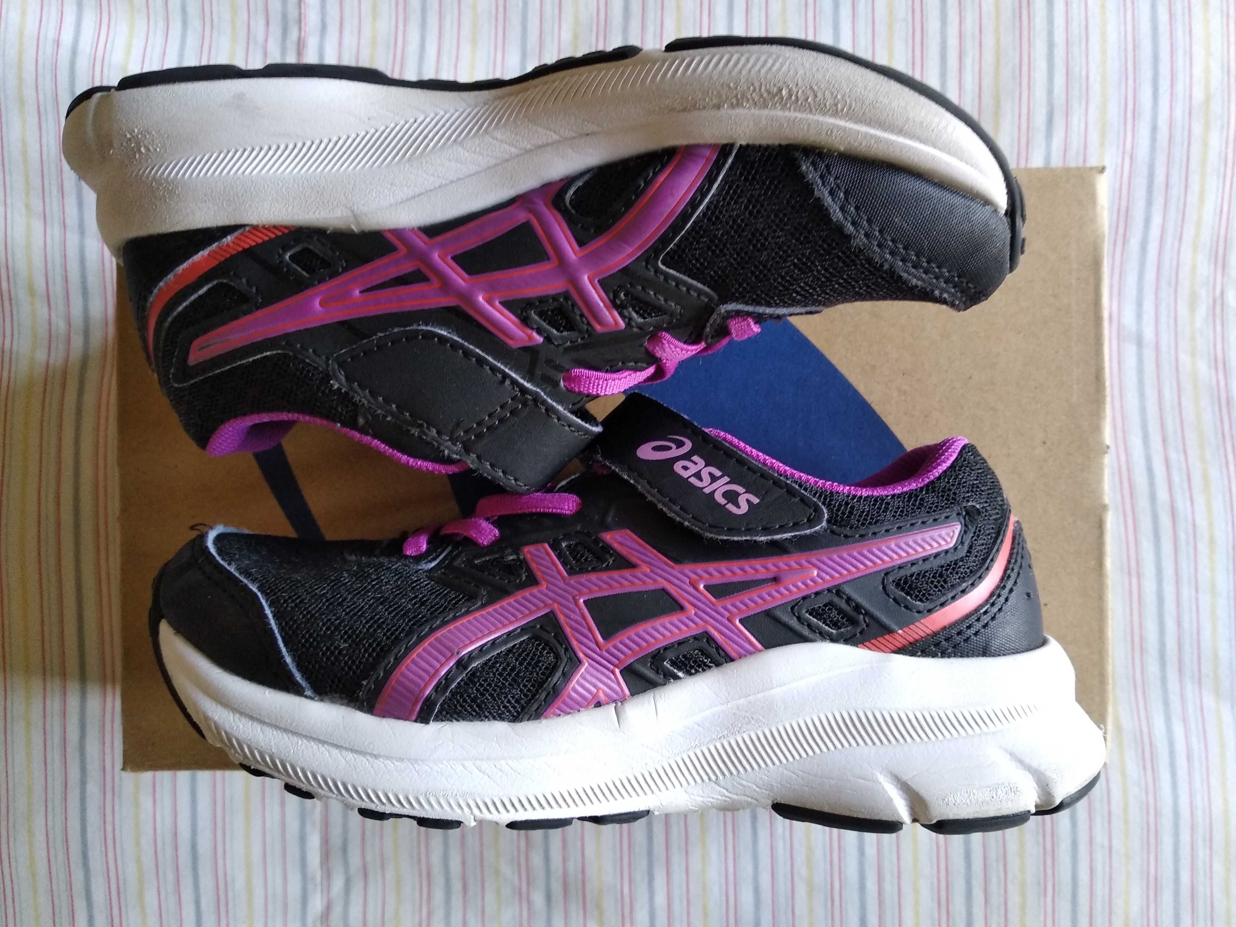 Pantofi sport Asics, marimea 31.5