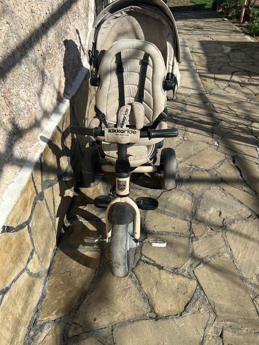 Продавам Триколка