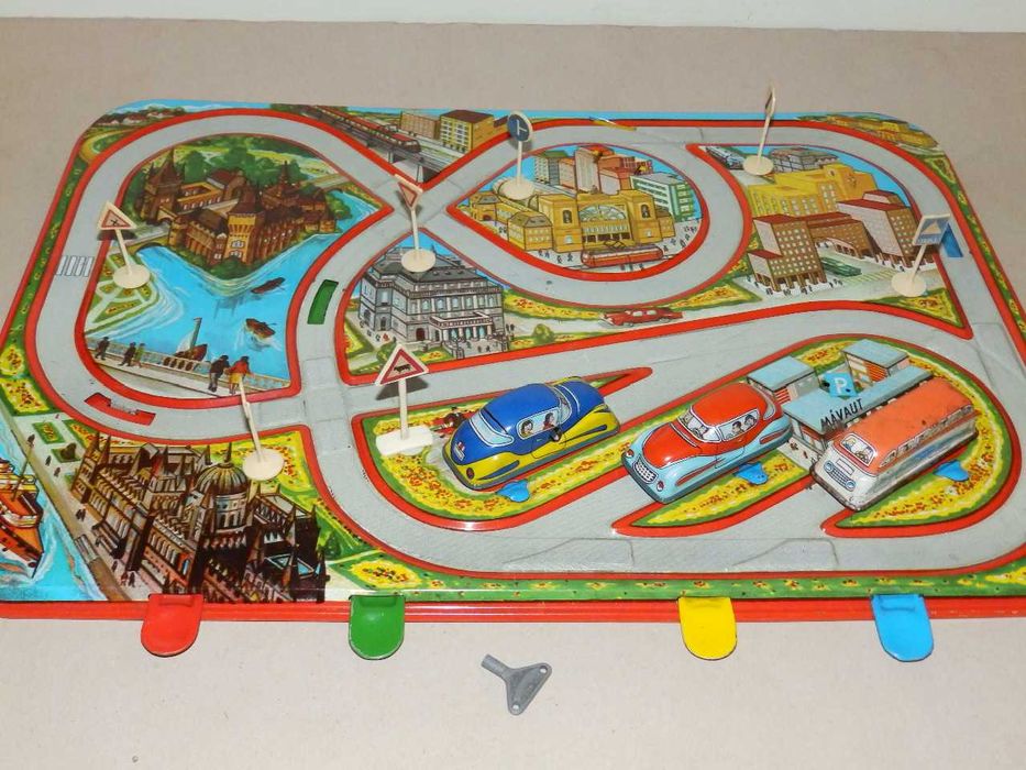 Различни детски игри на различни цени