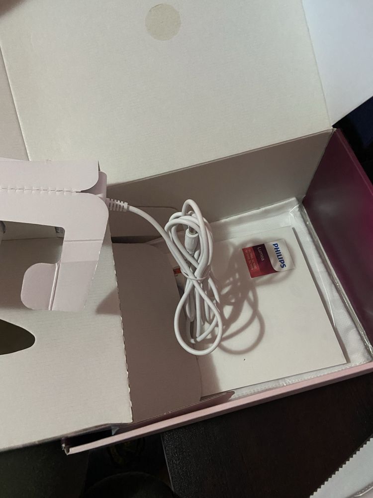 Фотоепилатор Philps Lumea Advanced SC 19998/00