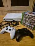Xbox One S impecabil - 12 jocuri - 2 controllere