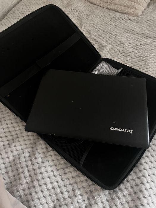 Лоптоп LENOVO използван