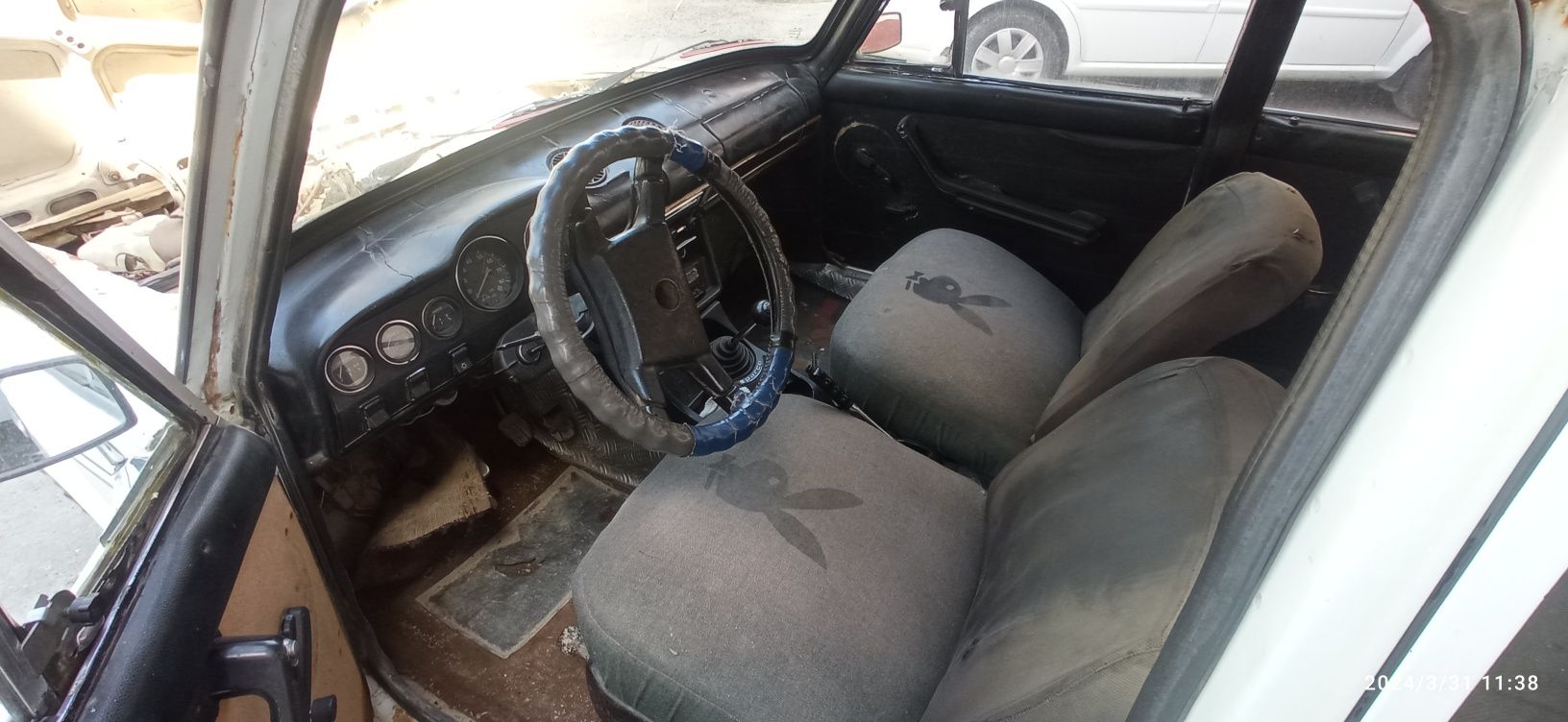 Продам жигули, хозяин 1,