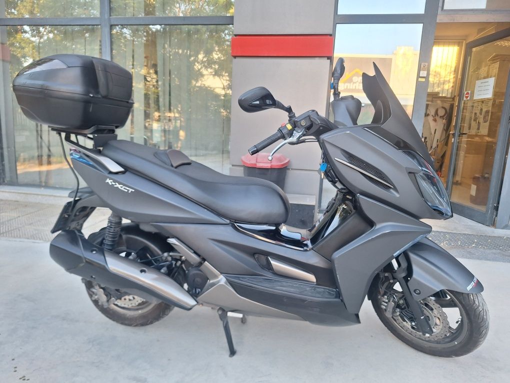 Кимко скутер - Kymco K-XCT 300i