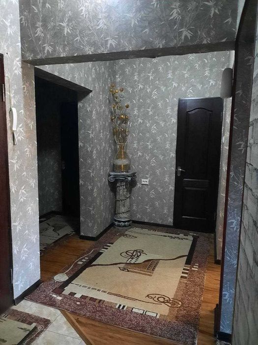 Сдается 2 комнатная 3 этаж Ганга