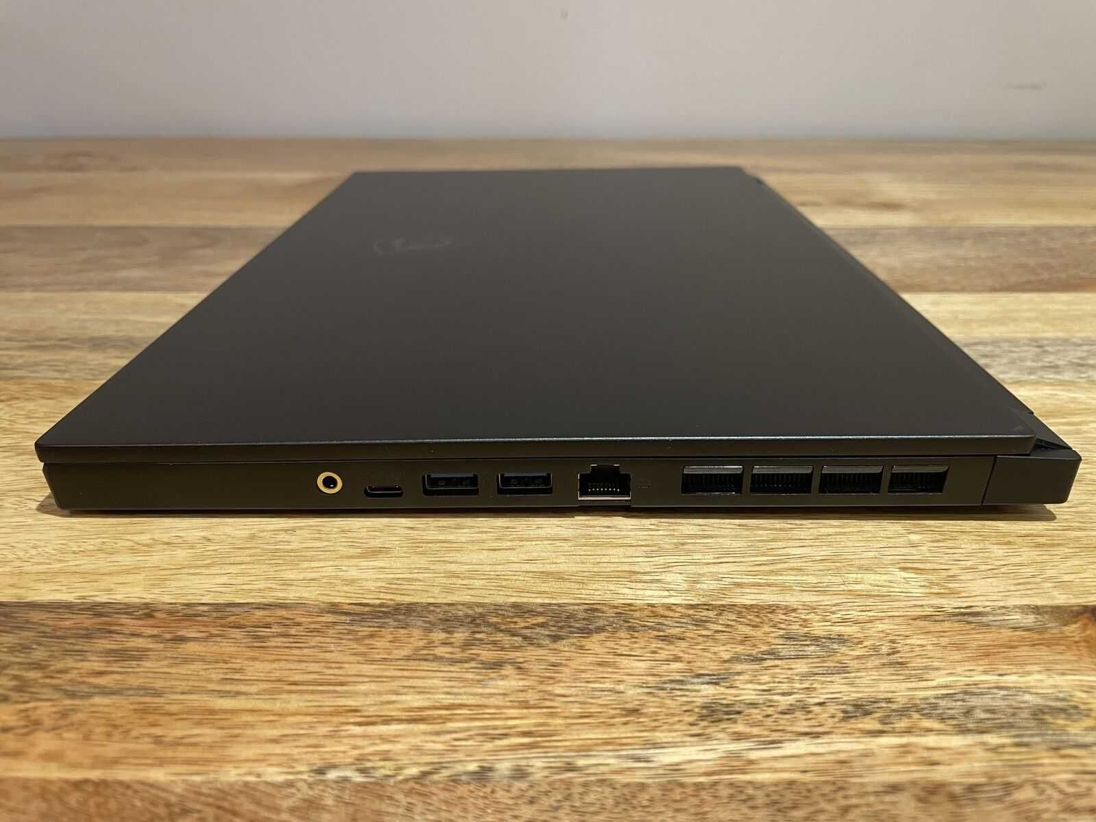 Лаптоп MSI GS66 Stealth