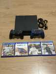 Playstation 4 ( PS4 ) + 2 Controllere si 4 Jocuri BONUS!