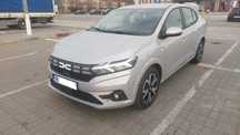 Dacia Logan Prestige + TCe 90 MT 6 model 2023, inca in garantie