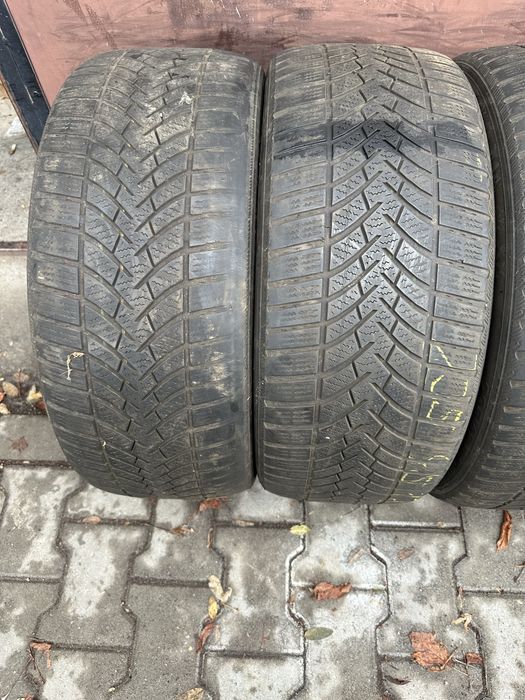 Cauciucuri iarna  225 45 18 Semperit 5 mm la 100 ron an 2018