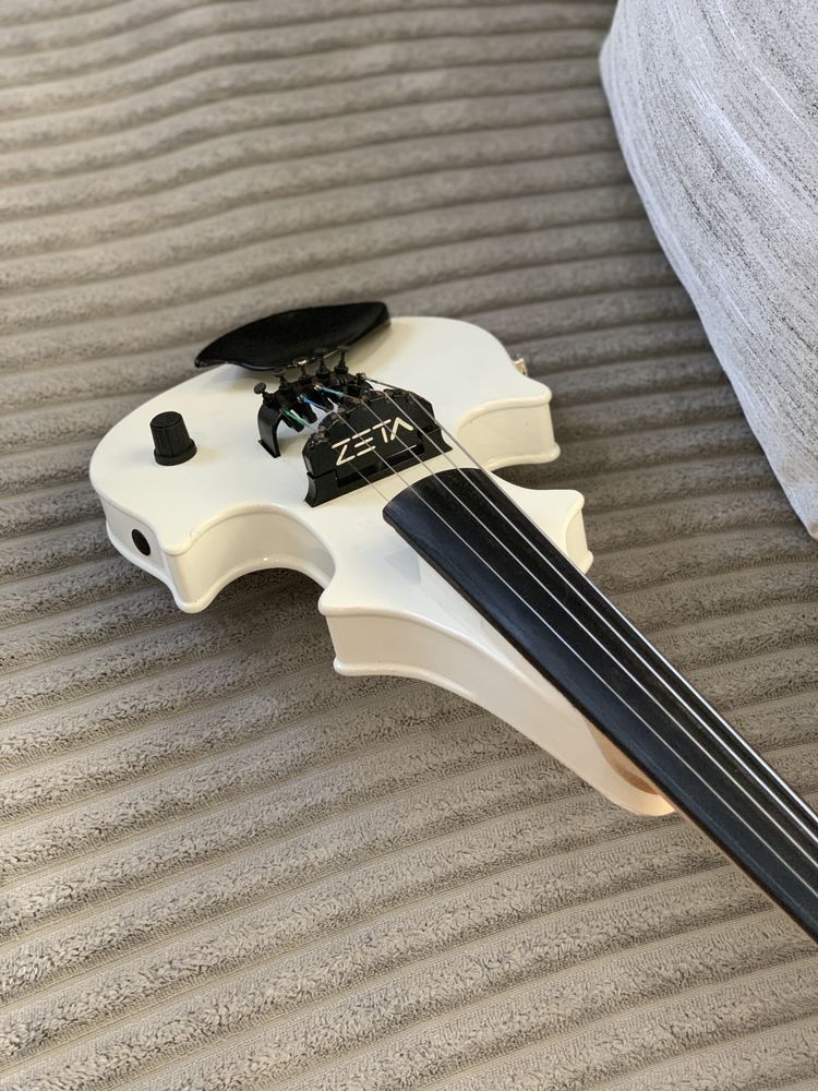 Vioara Zeta 5 corzi alba imbusuri