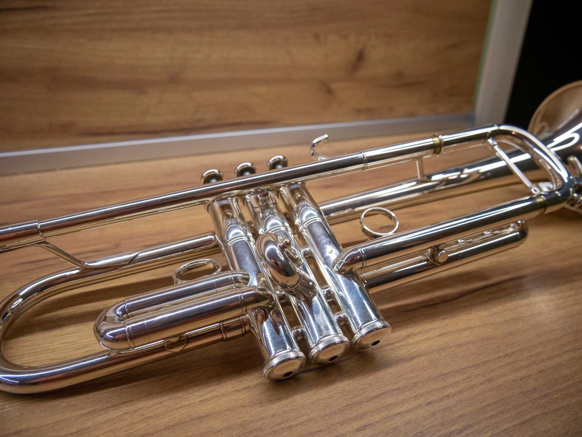 Тромпет Bb Yamaha Xeno YTR8335RGS Ямаха сребърен trumpet Silver
