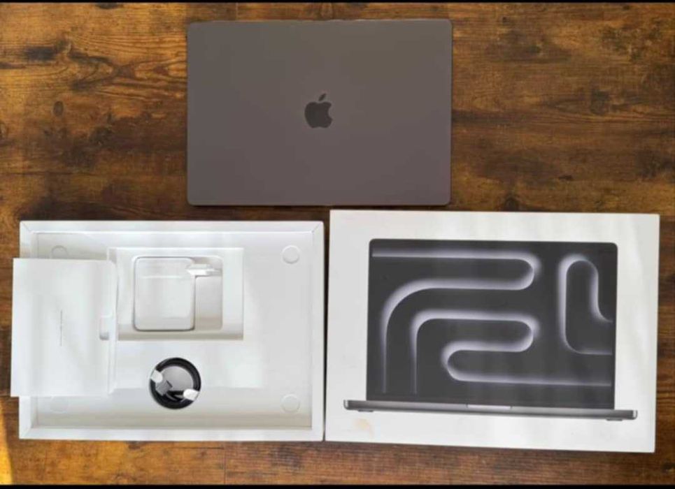 Apple MacBook Pro 14 Space Black M4