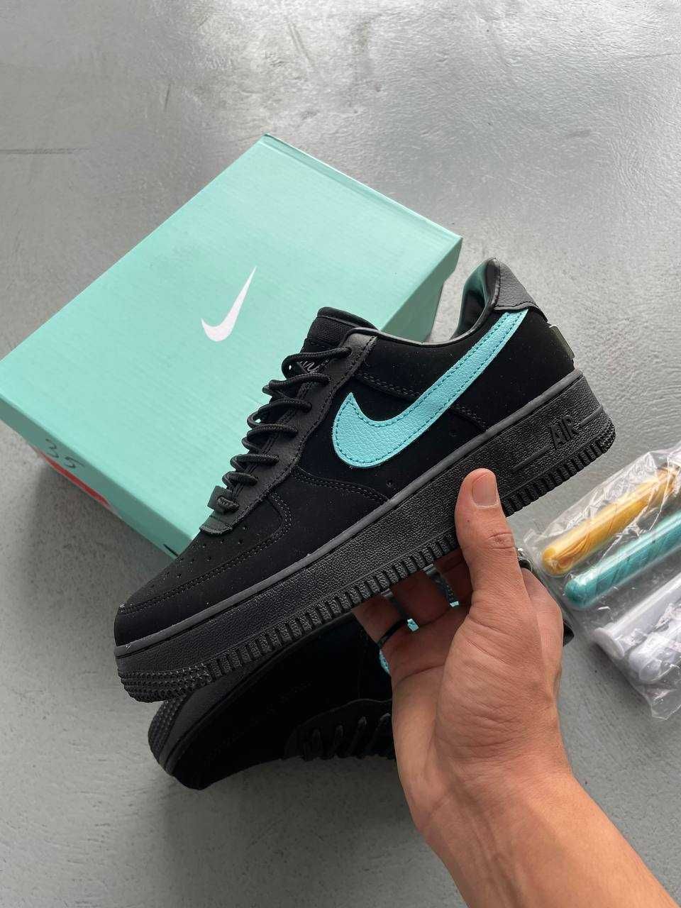 Nike Air Force 1 Low Tiffany & Co. Black