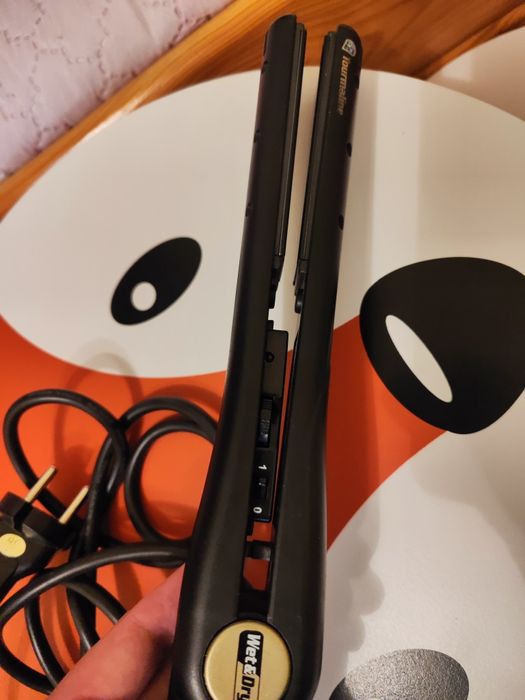 Преса за изправяне на коса