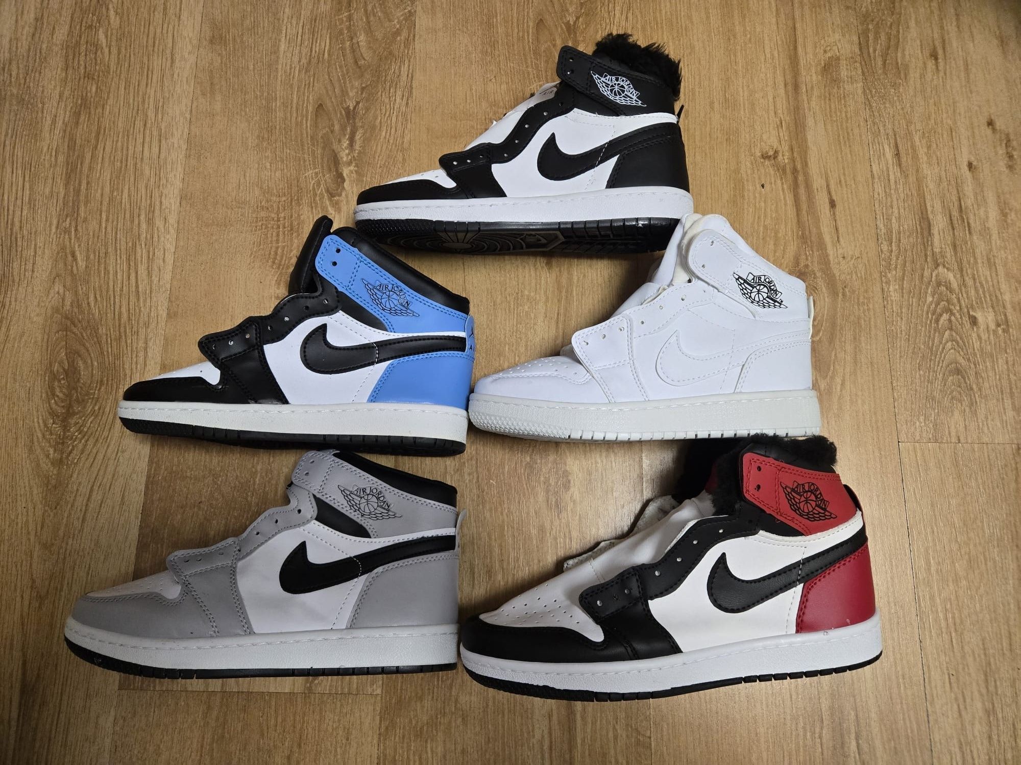 Adidași Nike Jordan High Noi
