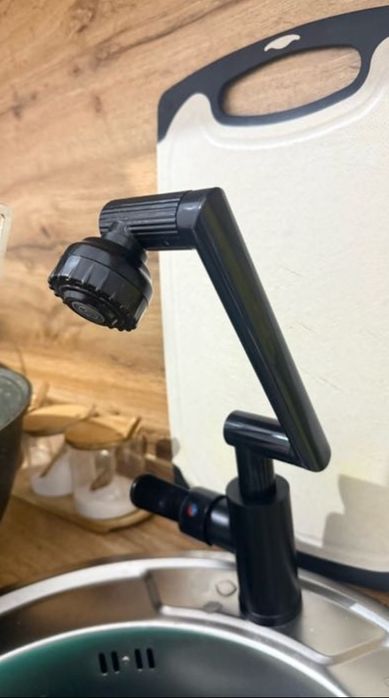 С м е с и т е л ь на к у х н ю