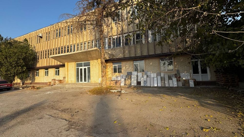 Продается помещение  360м2 на 1 вом этаже под склад производство цех