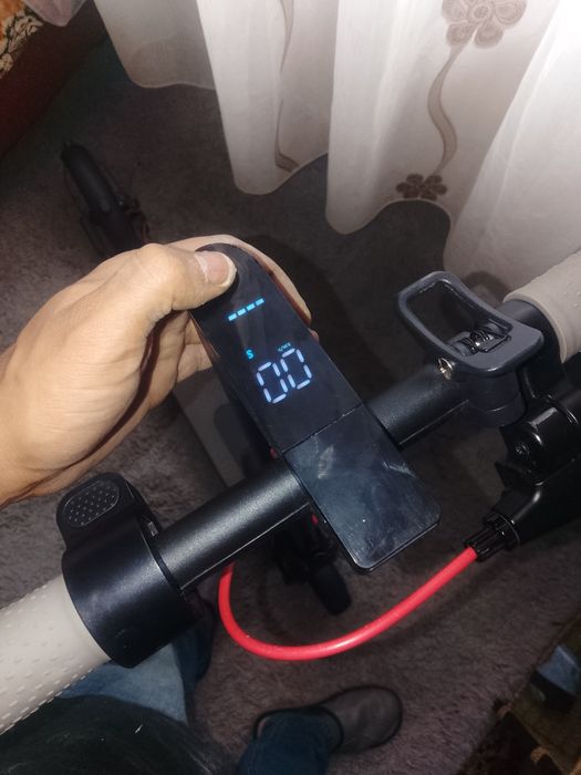 Trotinetă electrică