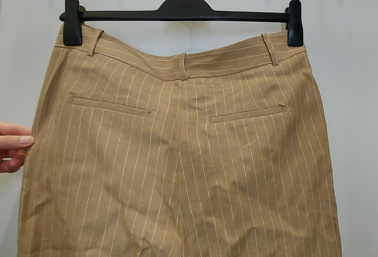 Pantaloni de in noi