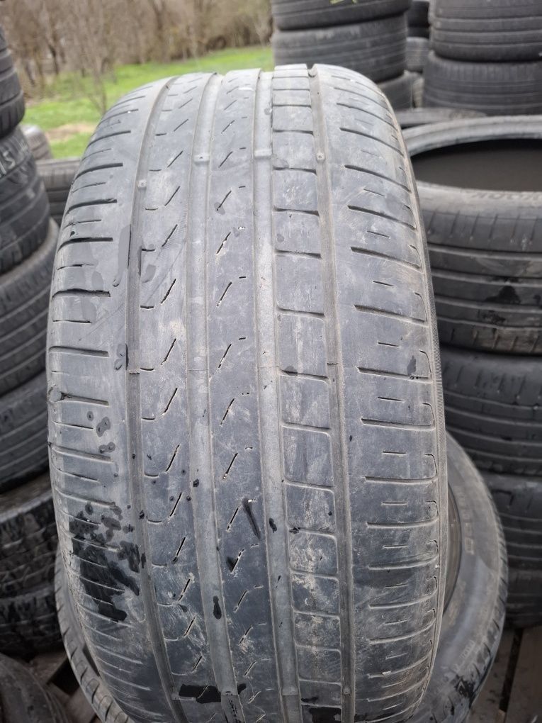 Vând set 4 anvelope 235 45 18 pireli bune de vara