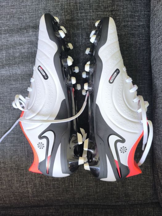 Бутонки Nike legend 10 academy