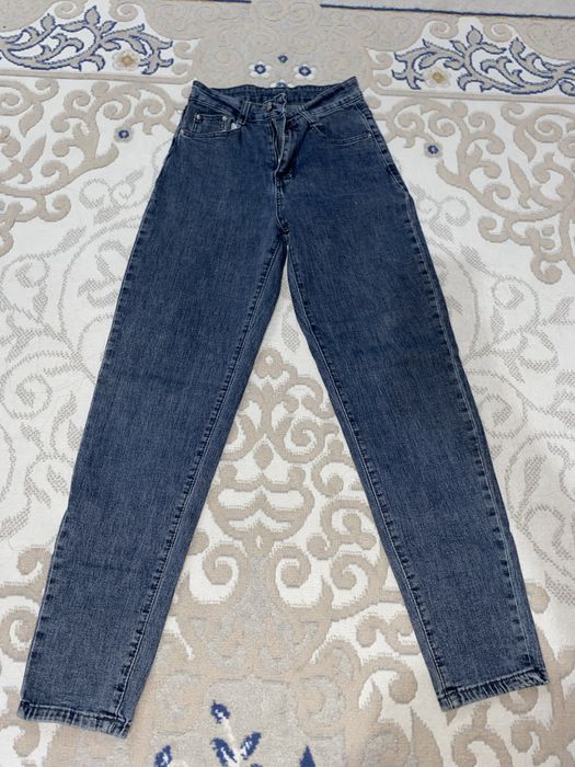 Продам одежды джинсы,юбка,двойка,трико