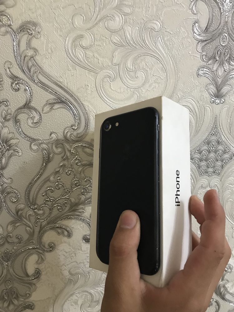 Iphone 7 sotiladi