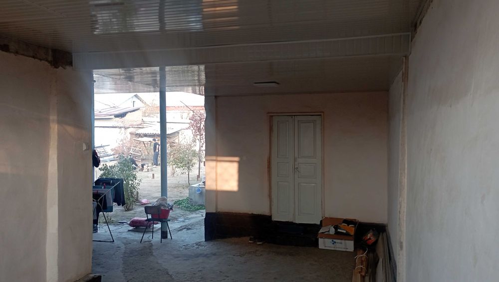 Srochna Hovli sotiladi