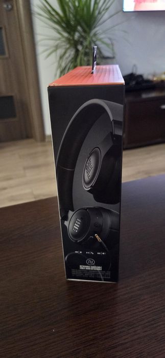 Căști JBL 710 BT noi sigilate