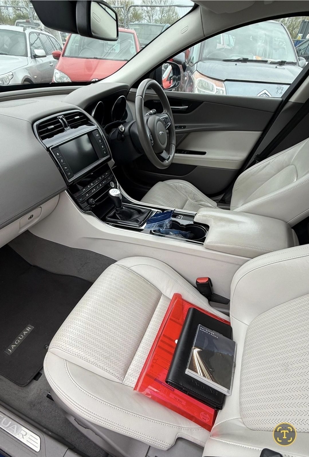 Dezmembrez Jaguar Xe 204dtd ingenium