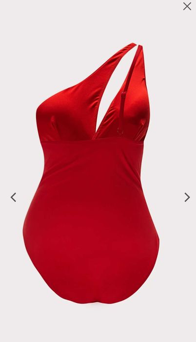 Нов бански LC Waikiki