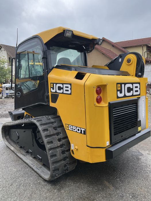 JCB 250T Robot, mini incarcator, 2020 (bobcat) pe senile defect