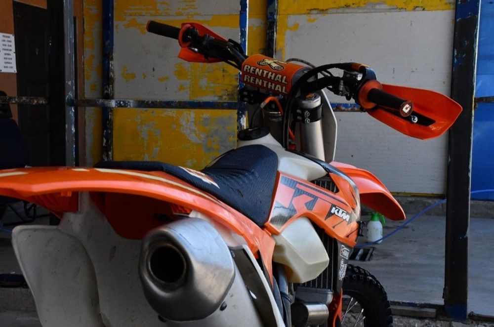 Vând KTM 250 sx-f