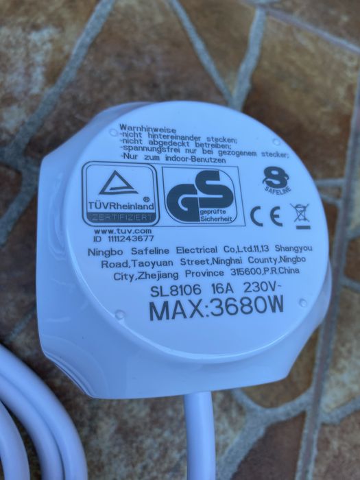 Prelungitor cub de birou