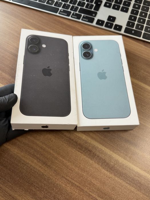 iPhone 16 / 128 GB / GARANȚIE 24 luni / Teal, Balck / Nou - Sigilat |