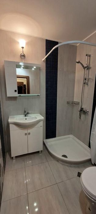 Дава се под наем Тристаен апартамент в София, Център - 86 кв.м за 725 € - Снимка #19