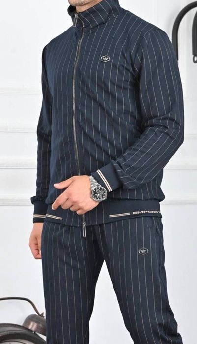 Compleu pentru bărbați