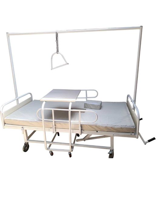 Многофункциональная медицинская кровать с турником и столиком