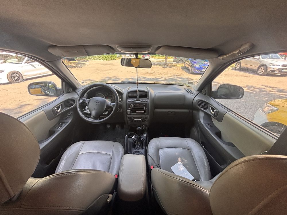 Hyundai santa fe 1